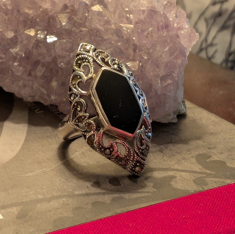 Sterling silver marcasite cocktail ring - Picture 6 of 6